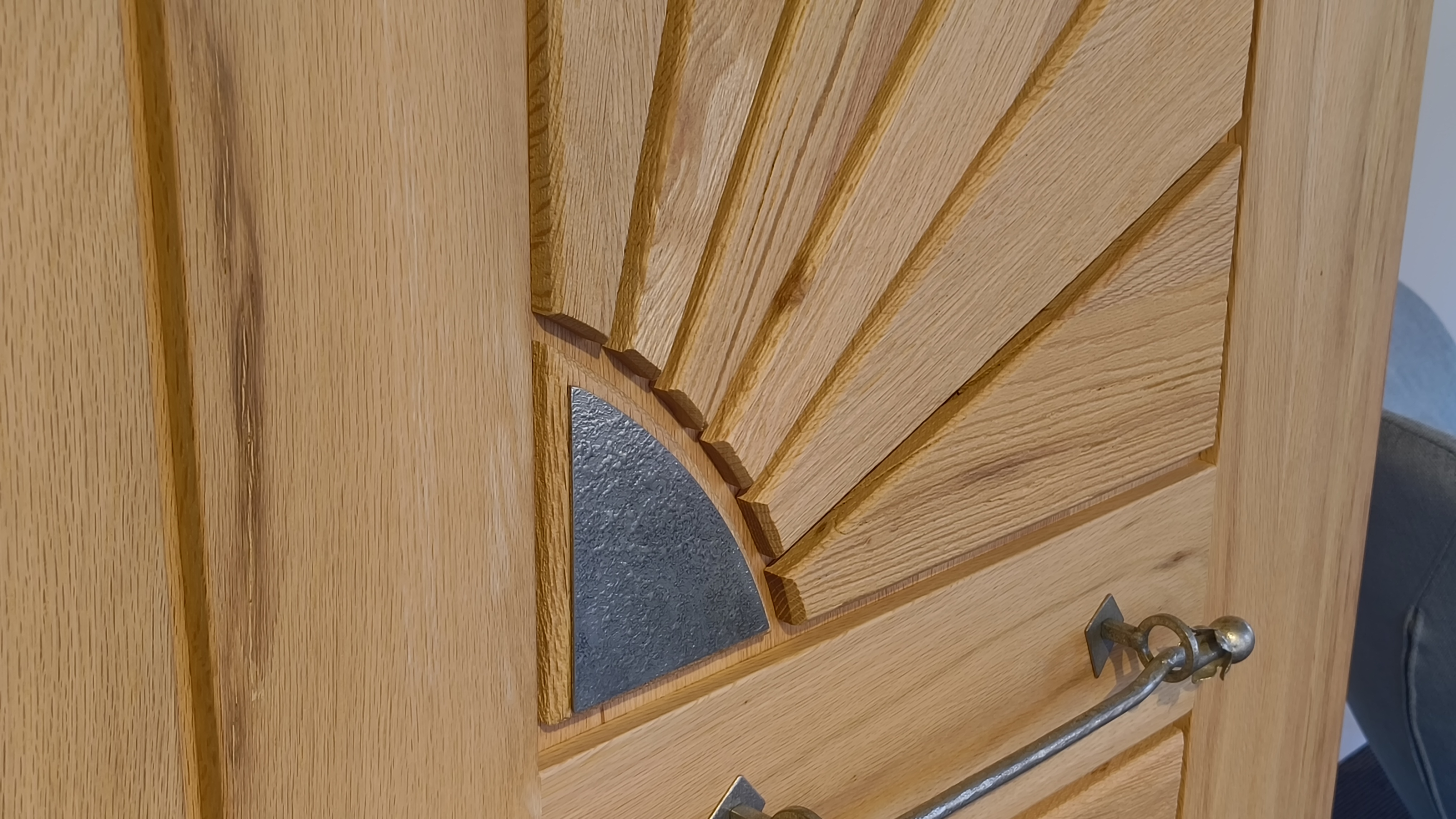 holz, holzschrank, muster, türenverzierung, griffzubehör