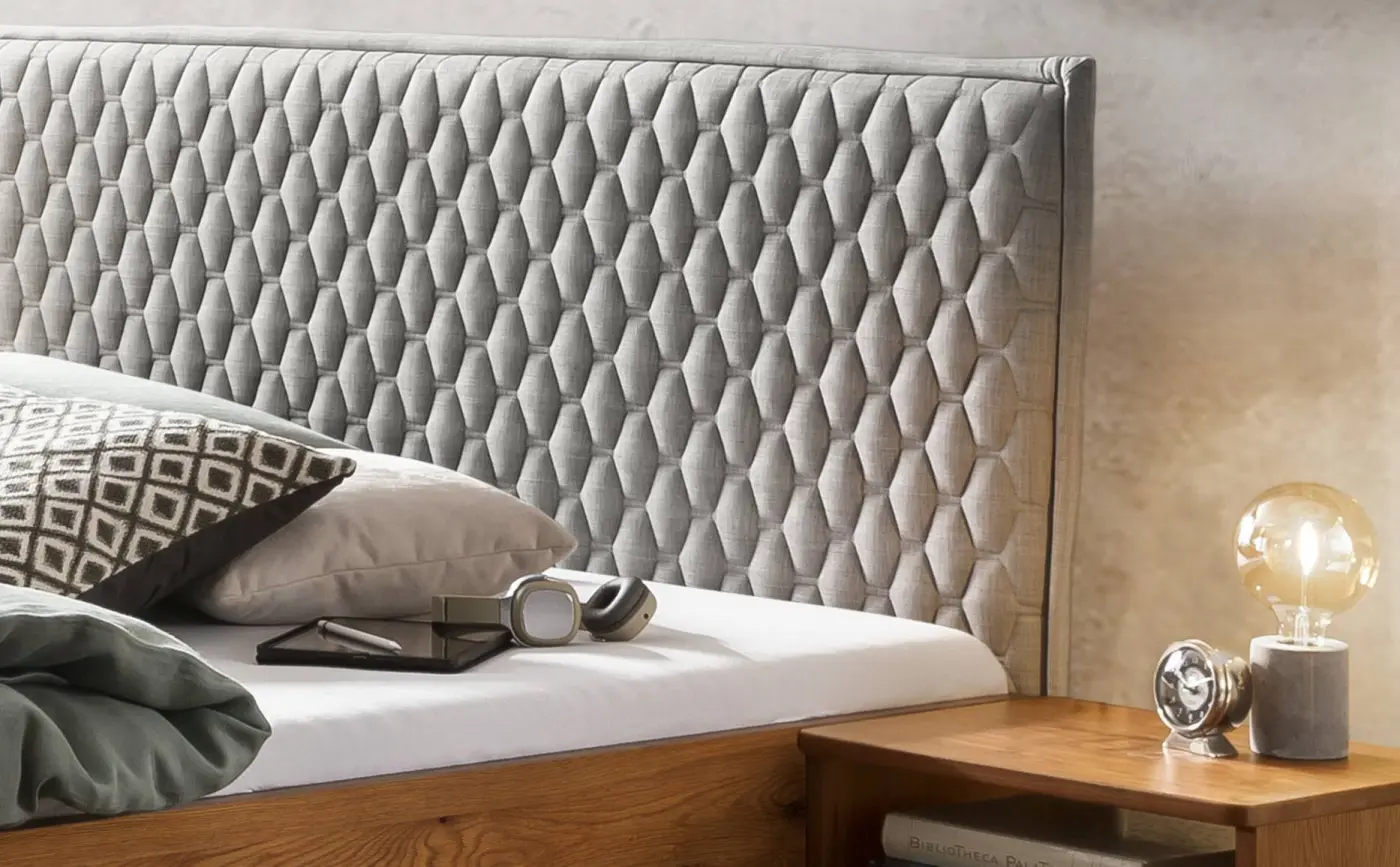 Hasena Massivholzbett SARA - 140x200 cm Fuss: 20 - Wildeiche natur, geölt