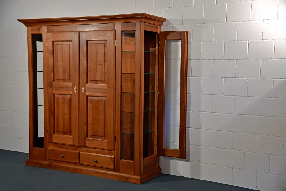 MT Massivholz - Vitrinenschrank Vito 62.81