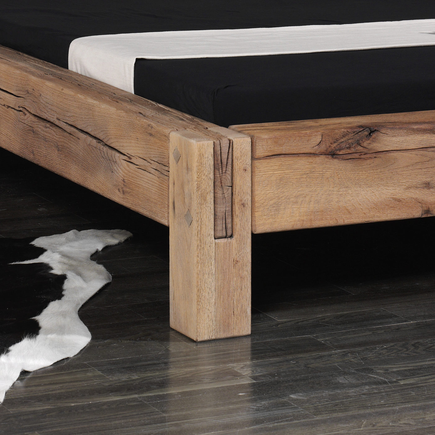 Sprenger Bett aus Sumpfeiche - 180x200cm - ROCCO